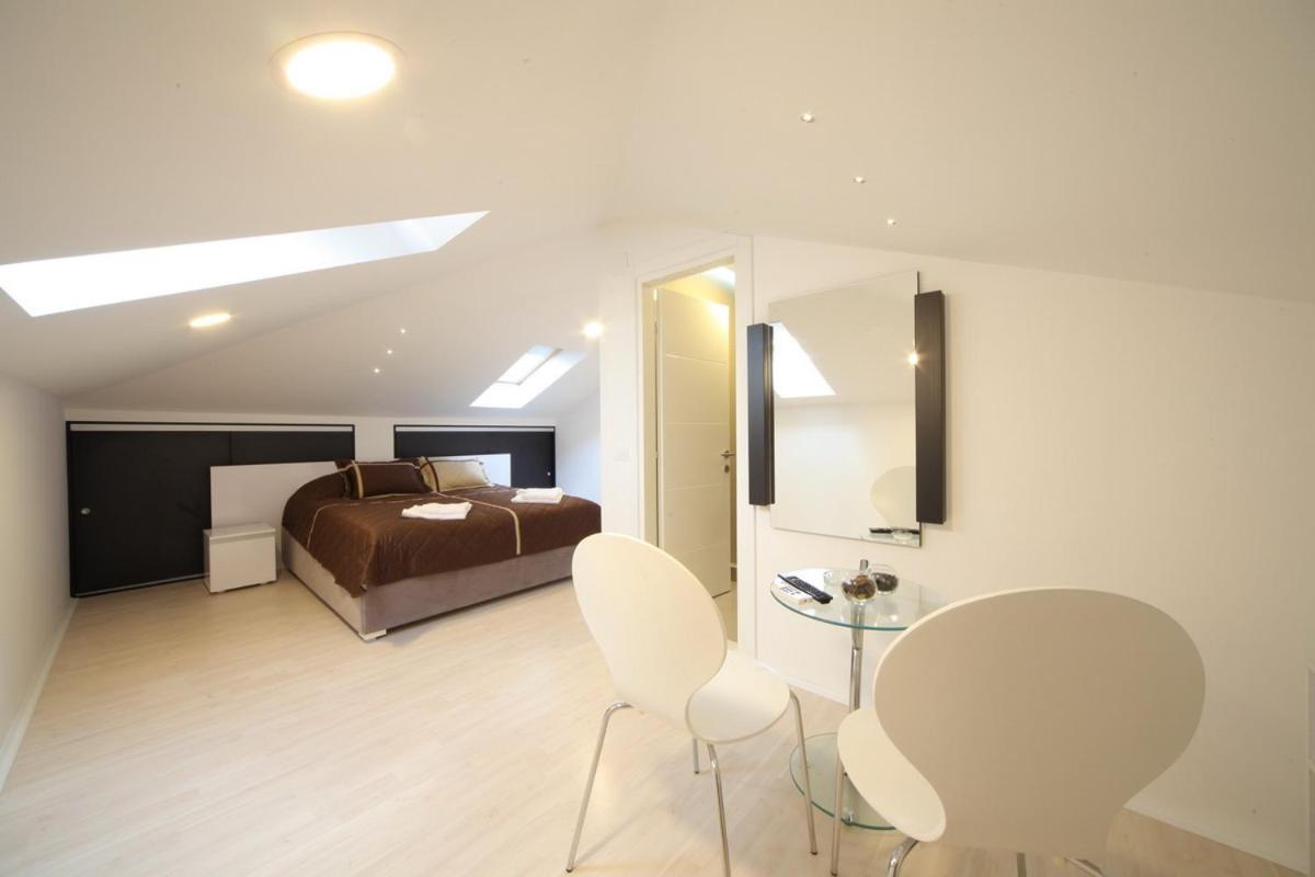 Agent Lux Apartments 야고디나 외부 사진