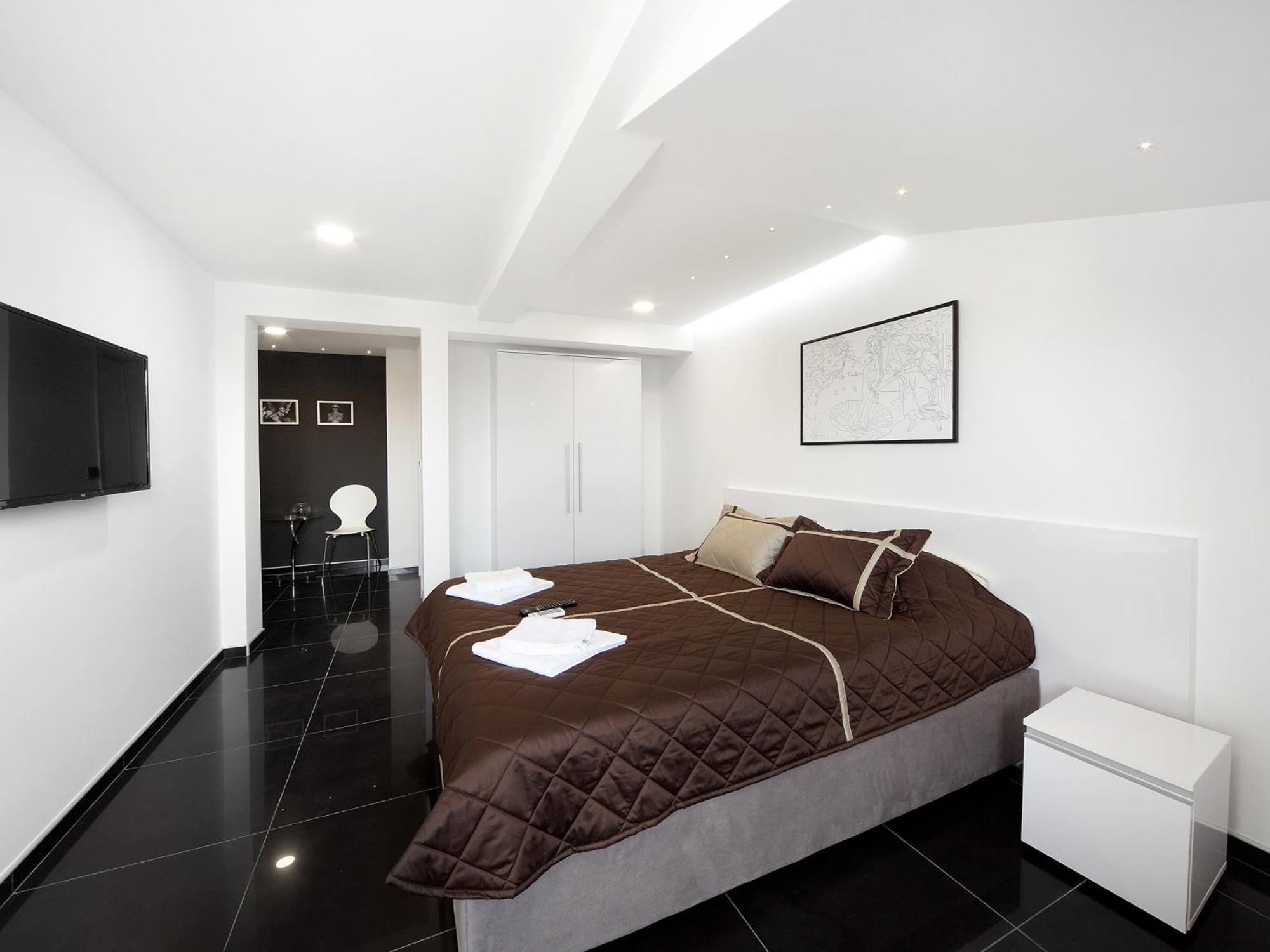 Agent Lux Apartments 야고디나 외부 사진