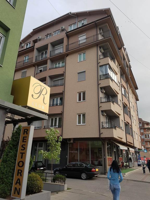 Agent Lux Apartments 야고디나 외부 사진
